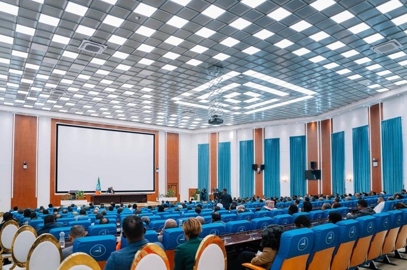 Ethiopian PM _ Business Community 